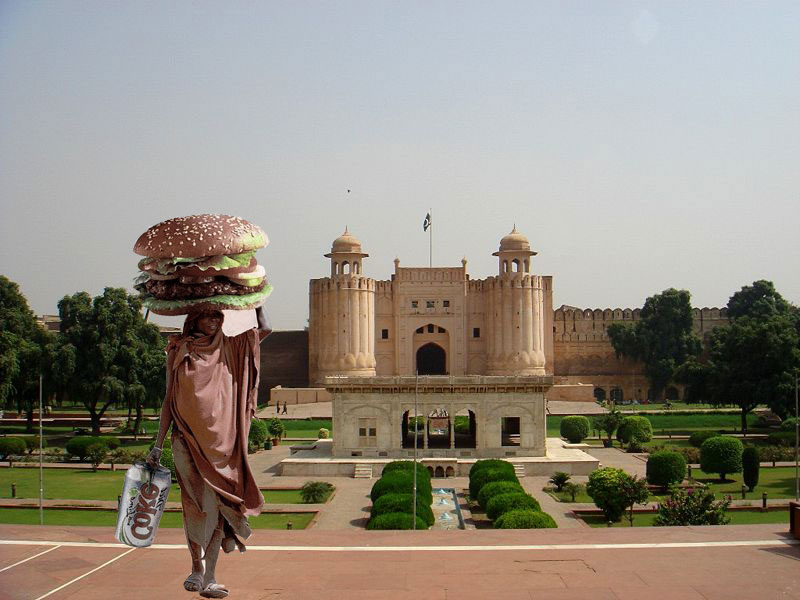 800px-Alamgiri_Gate.jpg