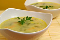 250px-Vegetable_soup.jpg