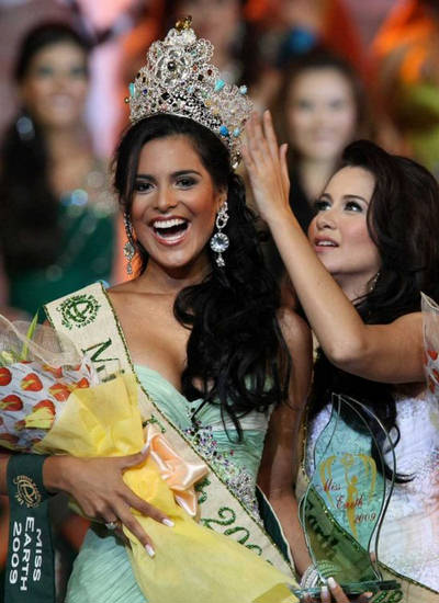 Miss Earth.jpg