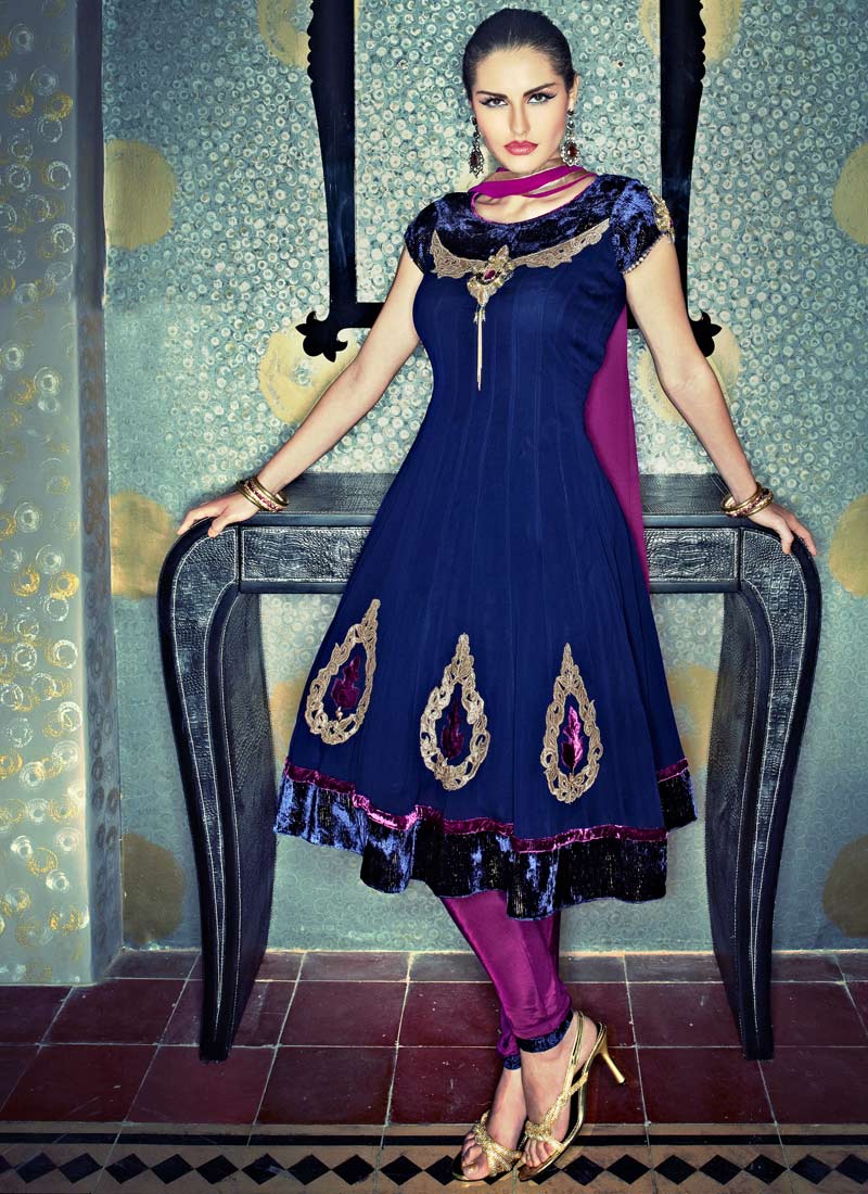 Salwar Kameez Online.jpg