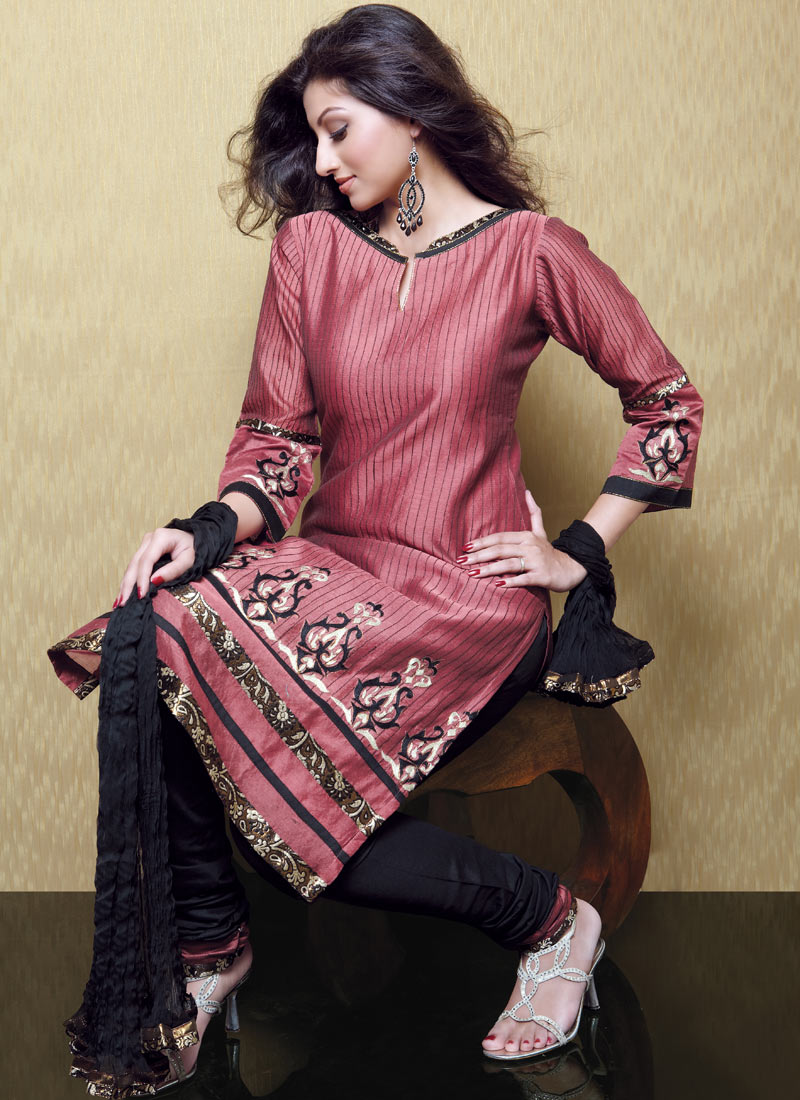 Salwar Kameez Designs Online.jpg